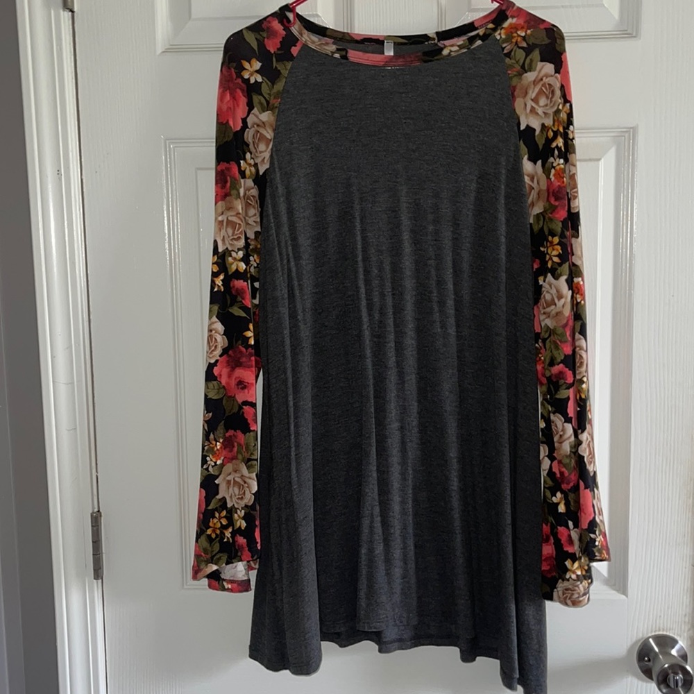 Grey, short dress. Floral sleeves. Could be worn as a long shirt or a dress.